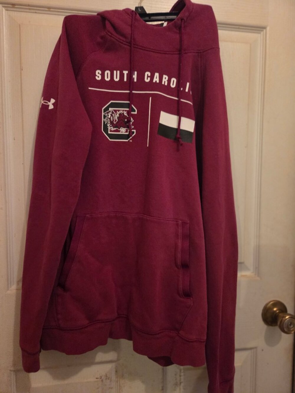 SOUTH CAROLINA GAMECOCK HOODIE BY UNDER ARMOUR SIZE LARGE